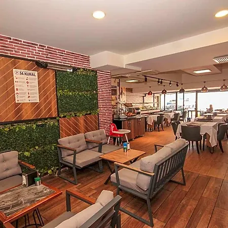 Mostar Otel 3*