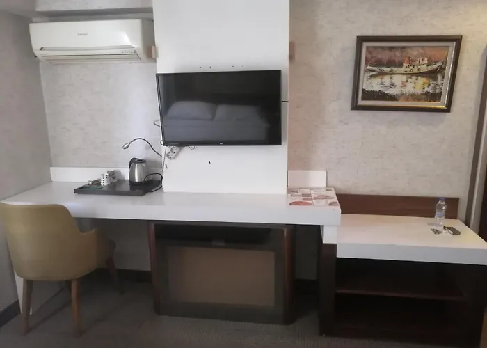 Mostar Hotel 3*